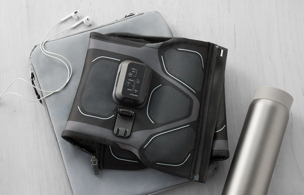 コンパクトで持ち運びしやすく。外出先でもトレーニングを。