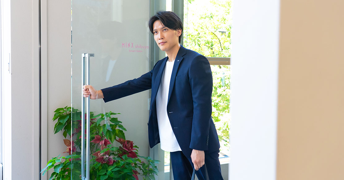 担当サロンへ訪問